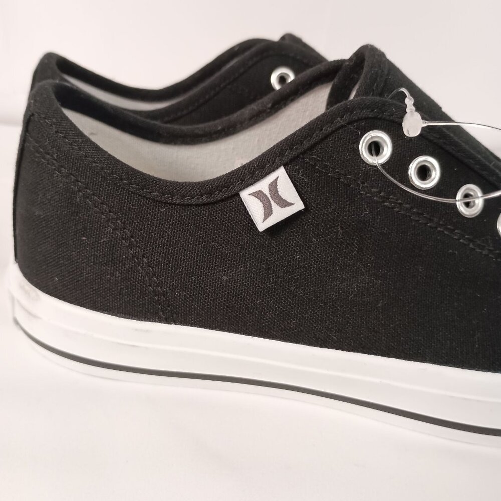 Hurley Chloe Canvas Slip On Sneakers Women 6.5 Black Low Top Casual NWOB - Picture 2 of 8
